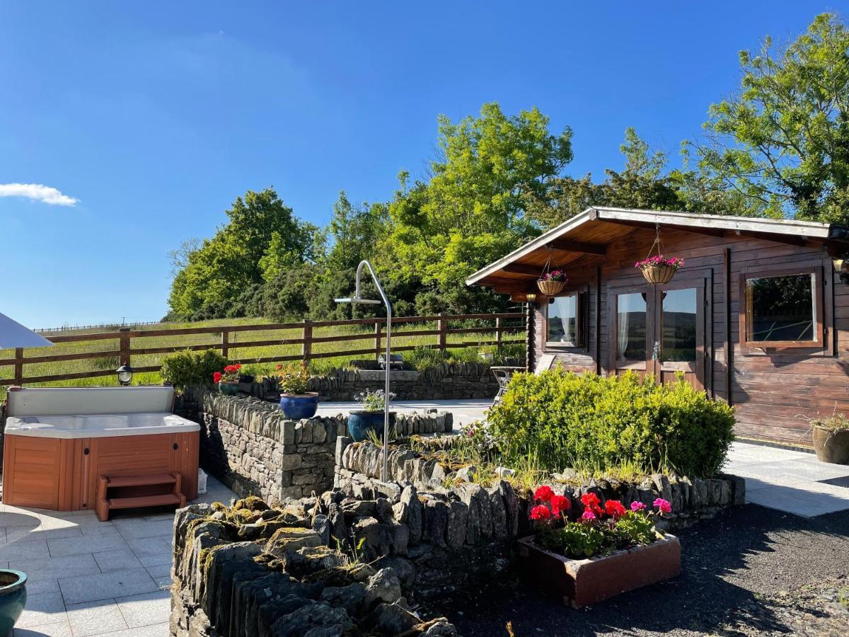 Chalet Free Sauna & Spa Superking Bed Killaloo 외부 사진